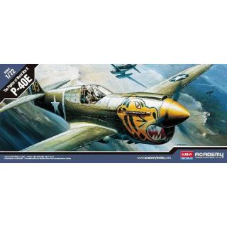 P-40E Warhawk 1/72 [Academy]