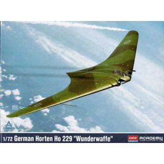 German Horten Ho 229 "Wunderwaffe" 1/72 [Academy]