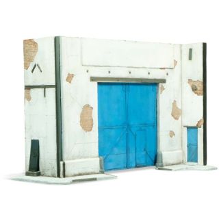 Vallejo Diorama Bases 118: Factory Gate 10,5x17 cm 1/72
